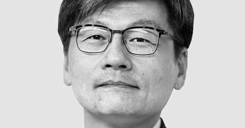 Graduating Duty-Free, Palaces for K-Daily Life