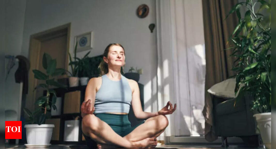 How just 10 minutes of daily yoga can strengthen your lungs during Diwali season