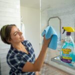 Invisible Glass 92194-6PK Premium Glass and Window Cleaner for Auto and Home Cleans Glass, Windows, Mirrors, and More, Streak-Free, Ammonia-Free, Tint-Safe, 32 Fl Oz (Pack of 6) - Image 7