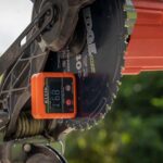 Klein Tools 935DAG Digital Electronic Level and Angle Gauge, Measures 0 - 90 and 0 - 180 Degree Ranges, Measures and Sets Angles - Image 8