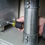 Klein Tools 32561 Multi-Bit Screwdriver / Nut Driver, 6-in-1 Stubby Screwdriver with 2 Phillips, 2 Slotted, 2 Nut Drivers - Image 5