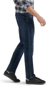 Lee mens Extreme Motion Straight Taper Jean - Image 3
