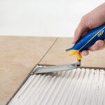 QEP 6 in. x 2 in. Comfort Grip Flat Margin Flooring Trowel with Bucket Hook, Silver (42112) - Image 4