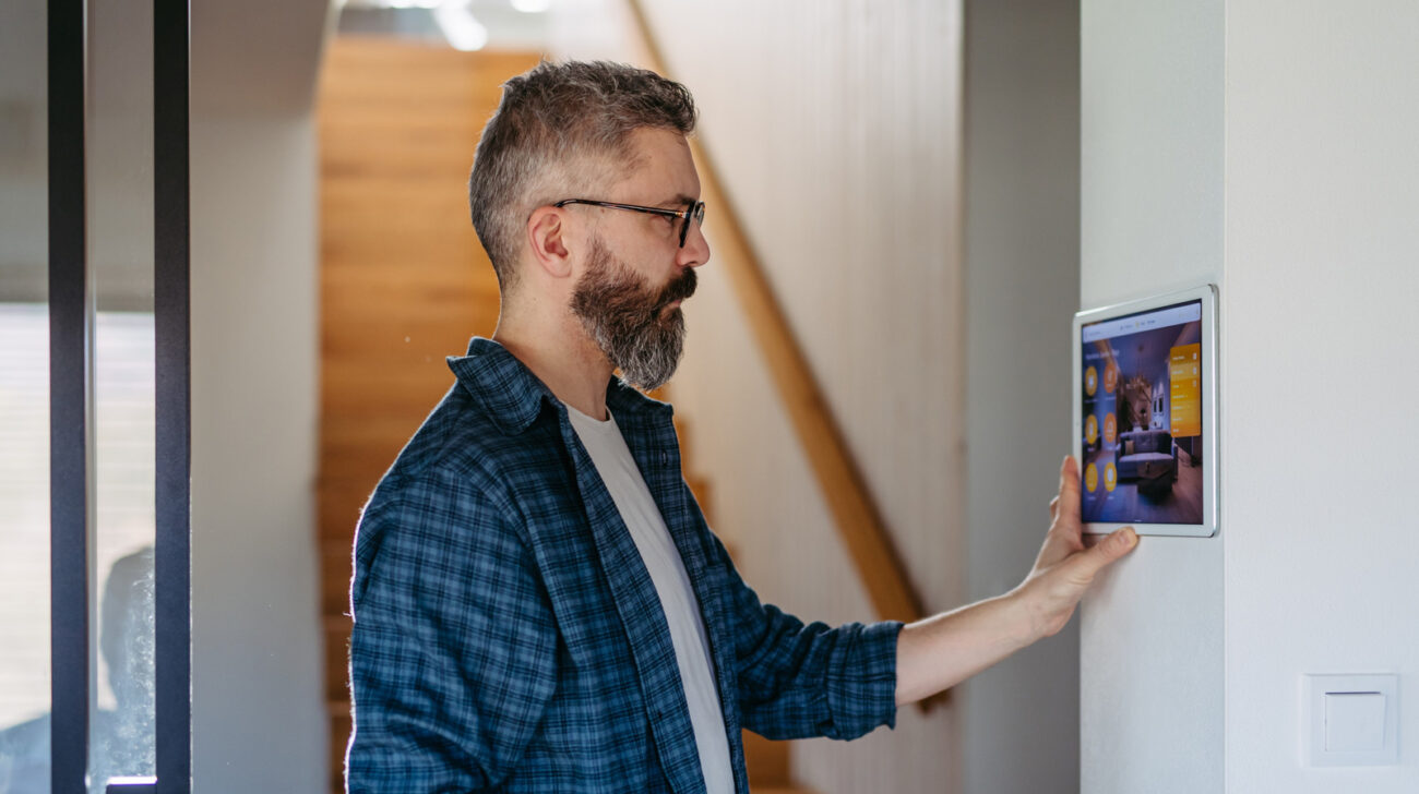 5 Budget Smart Home Accessories That Can Make Your Home Feel Luxurious